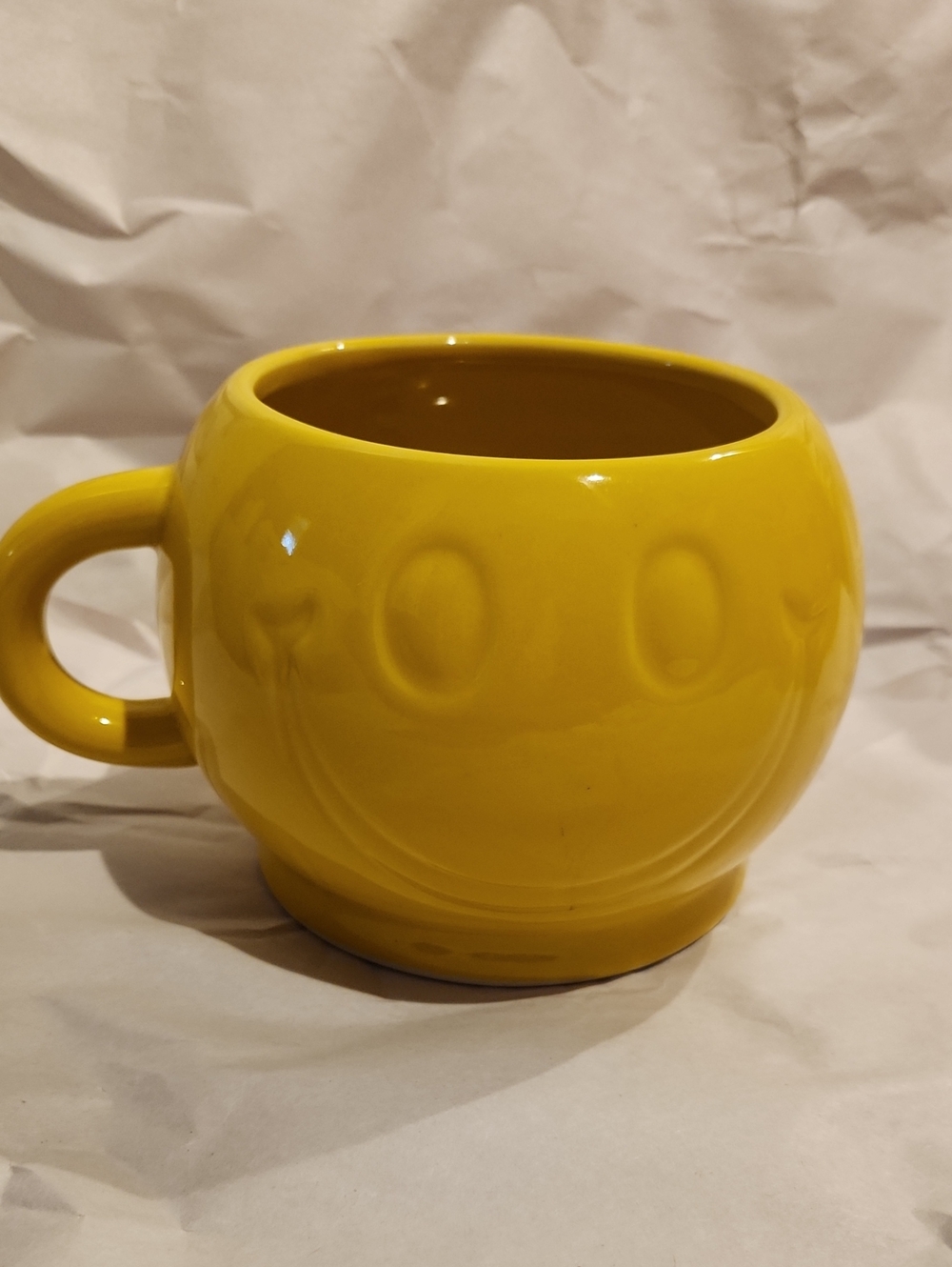 Large Yellow Ceramic Smiley Mug - Bright Coffee Cup Vintage